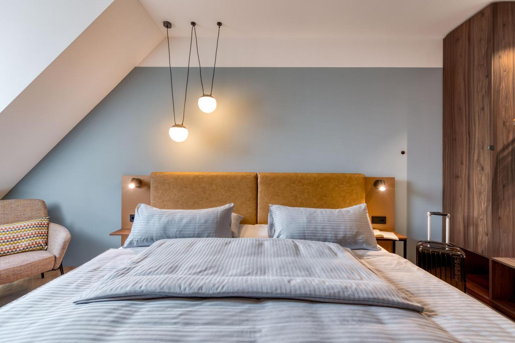 Stadthotel Neumarkt Mitte Ноймаркт-ін-дер-Оберпфальц Екстер'єр фото